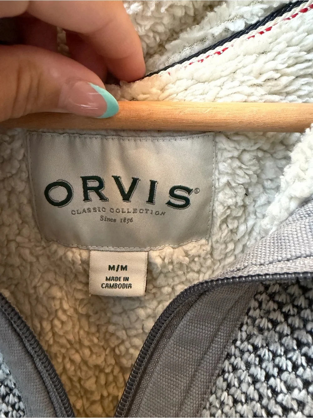 Orvis Men's Gray Sherpa-Lined Quarter-Zip Sweater